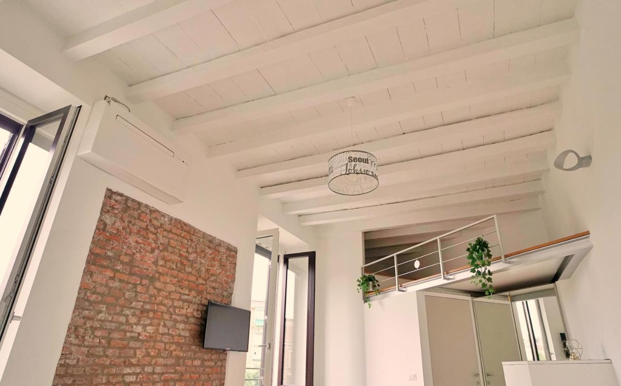 P&D Apartments Darsena Milan Luaran gambar